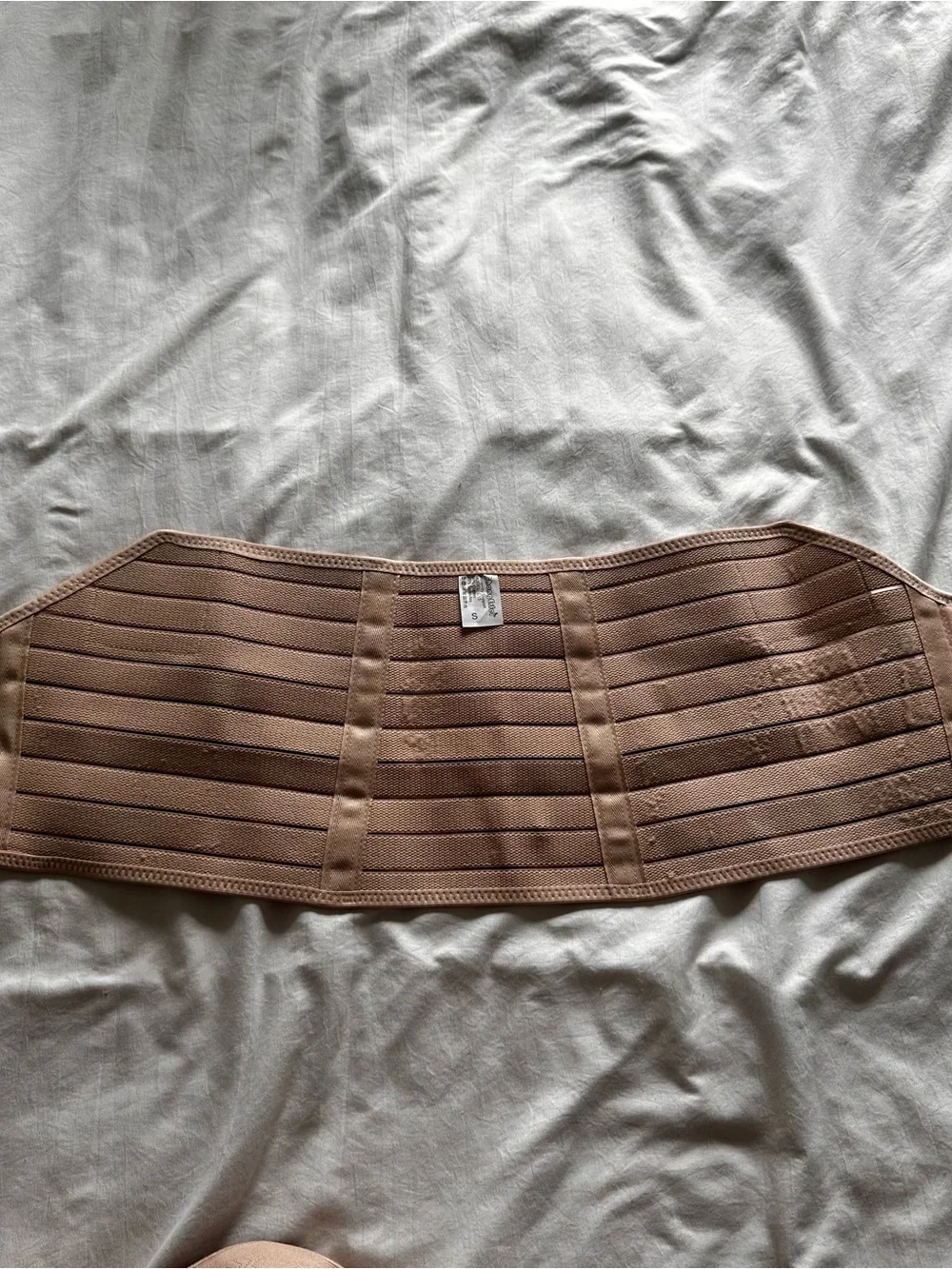 Maternity Belly Support Band in Nude